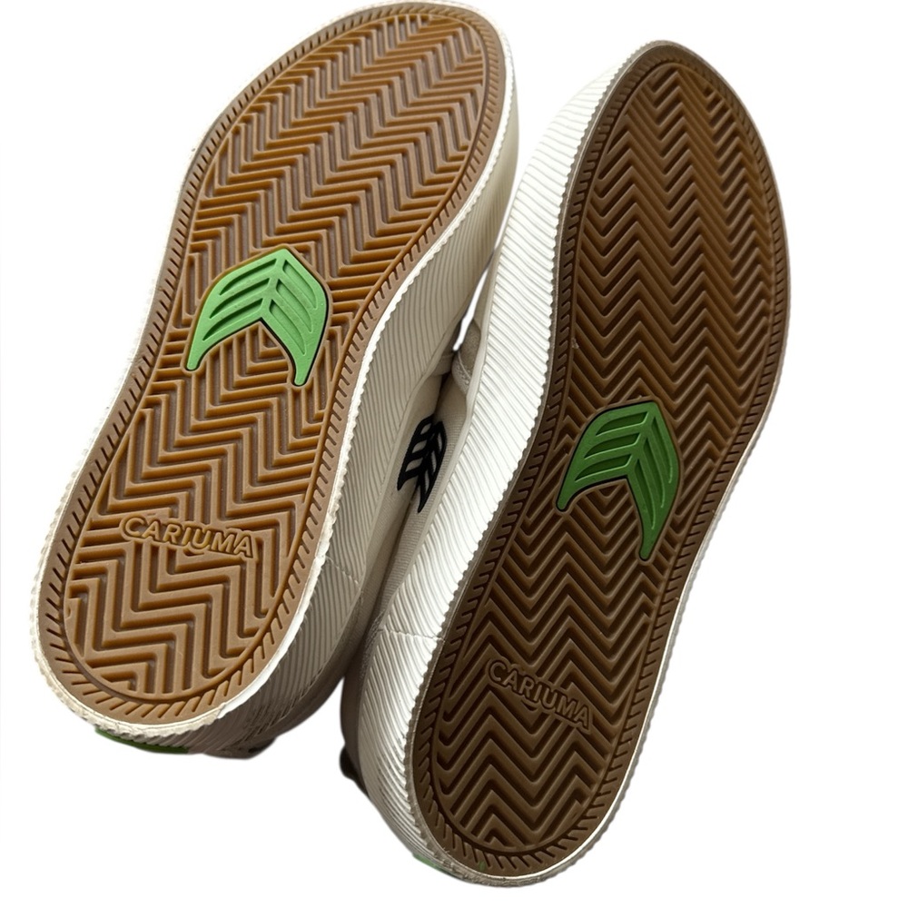 Cariuma slip on PRO skate off white canvas suede sneaker New Men’s 8 Women’s 9.5 - Picture 9 of 10